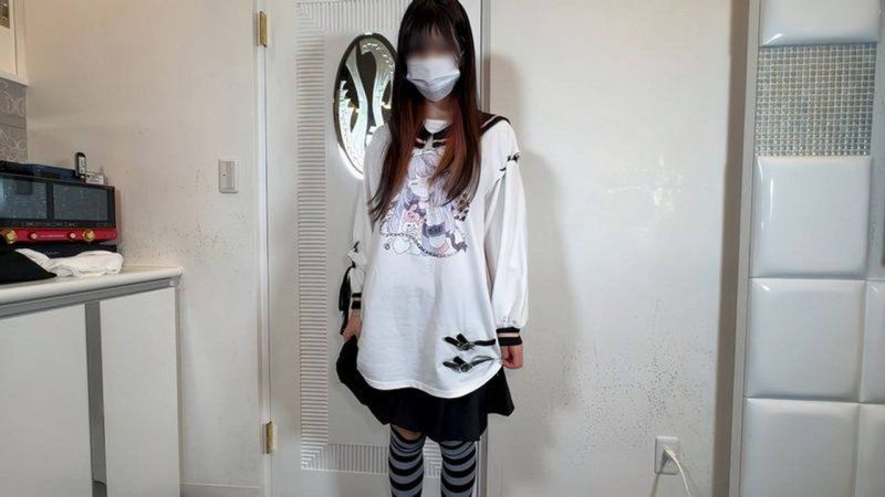 【鄉下地雷系女孩】身材超讚、反應超棒、地雷系莉莉的初次插入拍攝