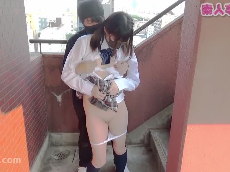 【第二彈】對磨鏡地雷系妹在緊急樓梯無套中出