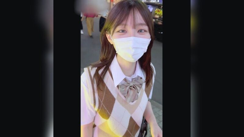 【過去最高出資】”被藝能經紀公司瘋狂挖掘”的超美型混血18歲少女，人生第一次無套中出。以制服姿態演出 90分鐘以上4K高畫質拍攝珍稀影像。