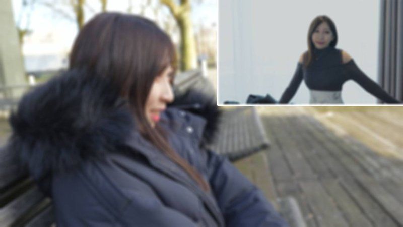 【即將下架！】在日本到海外旅行中，警戒心非常薄弱，成功拍攝了情色自拍。乳頭敏感的素人。順其自然地進行無套插入和中出。一期一會。