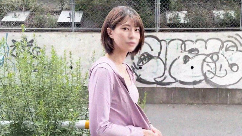 31日截止1490pt!!【續】※特典  雙語美容部員。以鍛煉過的身體甜蜜誘惑,用緊握的陰道牢牢控制射精。翻白眼阿嘿顏,痙攣高潮不斷的身體深處大量咕嘟咕嘟精液爆發！