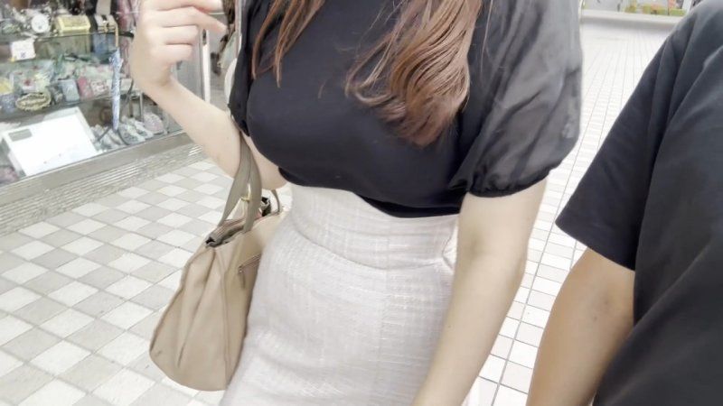 住在練馬區的經產婦人妻！無法忍受與丈夫冷淡的關係,透過大量中出外遇讓身心都大滿足的愉悅影像♡