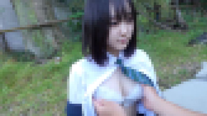 在時間停止般的田園地帶長大，沉穩可愛白皙的女學生&hellip;