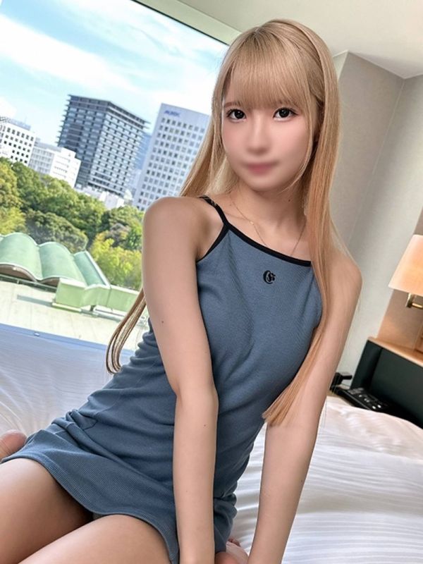[Private Filming・Level Difference #02] A-cup,hairless,flat-chested college girl Nana-chan having passionate raw sex with her beloved boyfriend.
