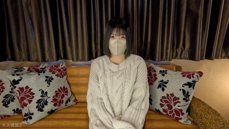 【素人初撮】南奈美(18) 雖然很可愛，但身體很敏感，所以長時間玩弄玩具和潤滑油，直到全身顫抖為止，然後連續高潮。高潮聲音一定要聽聽看。肛門也被貫穿，而且做ATM