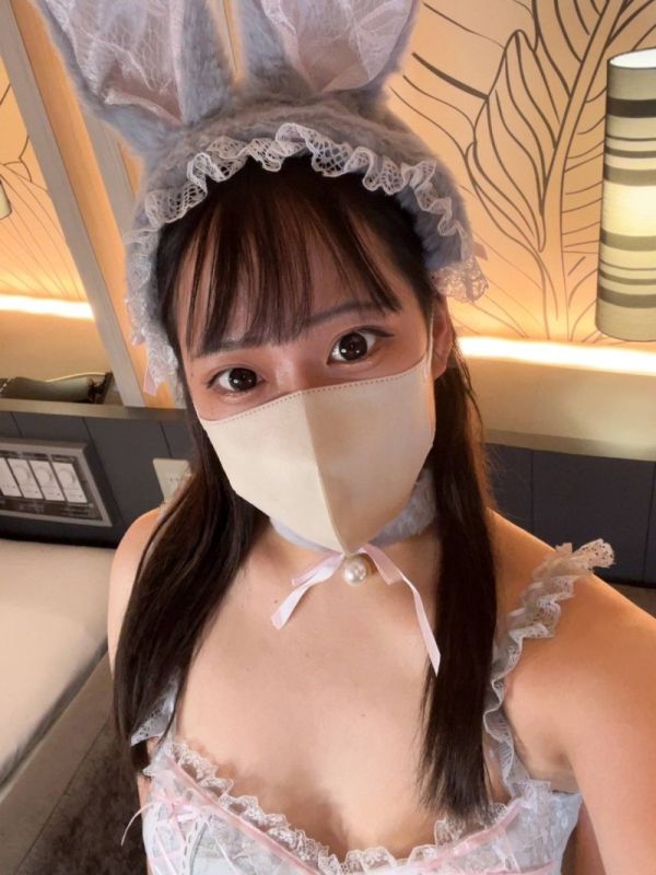 【完全シークレット版】【独占販売】【顔出し】【巨乳】【中出し】都内アパレル勤務”沙羅ちゃん”、くびれGカップの持ち主がFC2初出演、バニーちゃんに変身させられ逝き地獄したわたし、買わないで下さい！