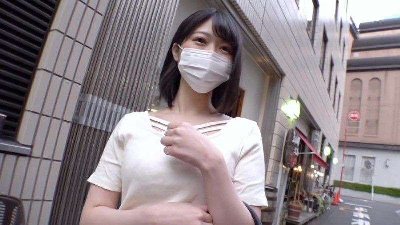 【素人出演】「二年級巨乳保育士」無套中出過激性行為拍攝。秘藏私人個人拍攝公開。