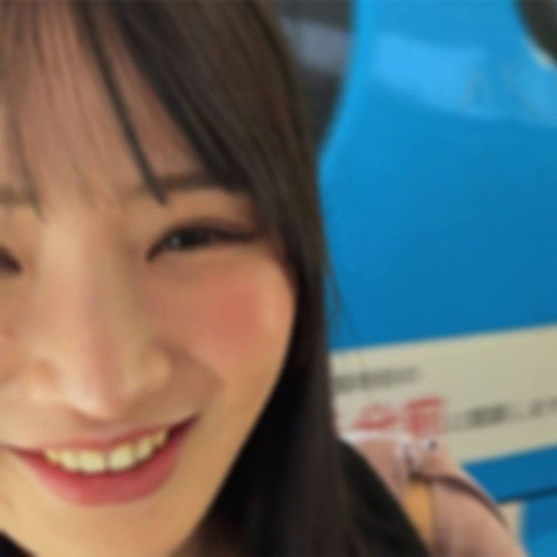 【傑作！】「再多給我♡深處♡深處♡」超級渴求的極品美女，豐滿的天然巨乳讓床單濕透，潮吹得太淫蕩了！