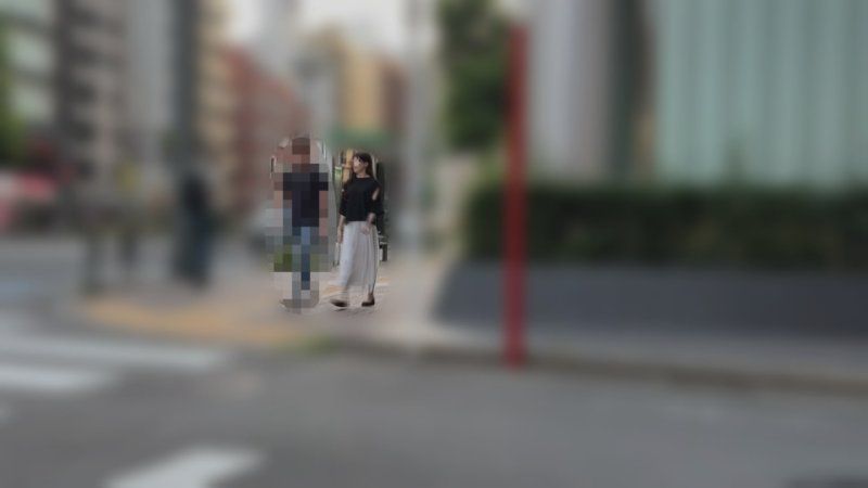 禁慾2.5年的可憐人妻。雖然逃跑了，但還是被發現出軌現場並將其逮捕！難道跟出軌對象做愛也沒滿足嗎？回到家後下面竟然大洪水。。。