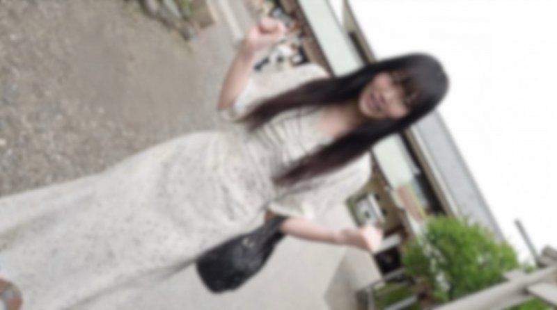 【初次拍攝】【半外半中】男人會愛上的S級清純系，充滿氣品的歸國子女。與優雅的容貌相反，忠於慾望、、、對痙攣認真高潮的良女大量放出雷射精液。2次射精